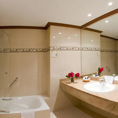 Y Aparthotel